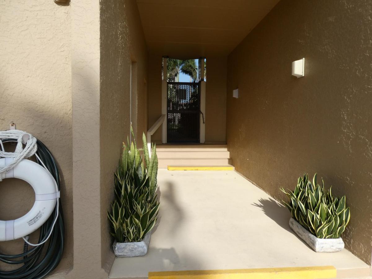 Beachside Bungalow: Surfside I #104 South Padre Island Exteriör bild