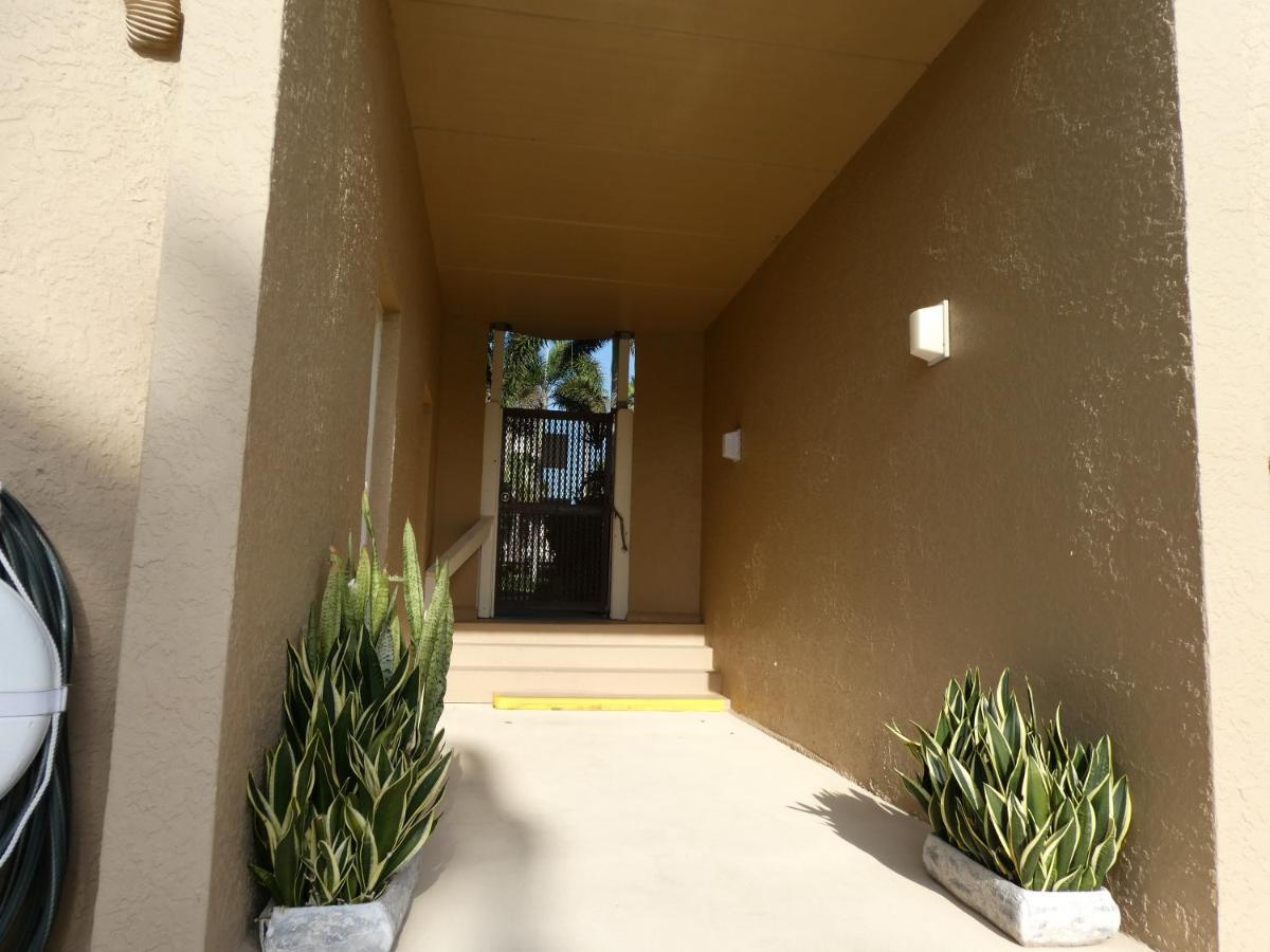 Beachside Bungalow: Surfside I #104 South Padre Island Exteriör bild